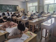 青岛成人考试现场